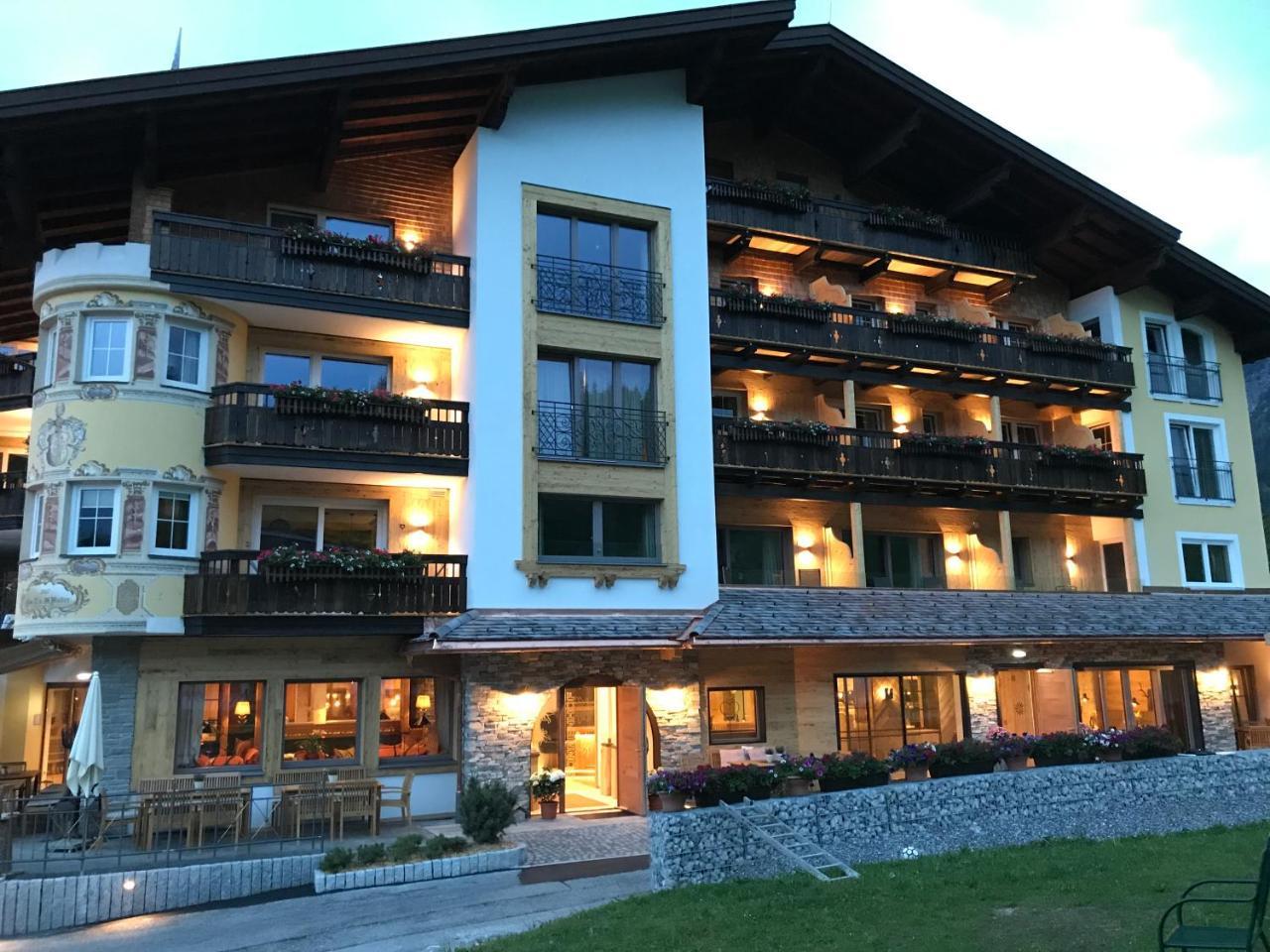 Hotel Sonnenhof Graen Exterior photo
